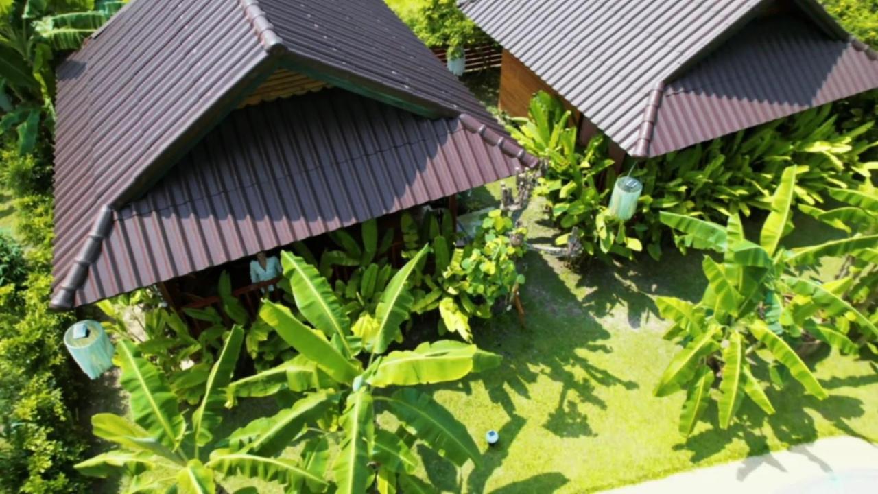 Samui Blue Bird Acomodação com café da manhã Mae Nam Beach Exterior foto