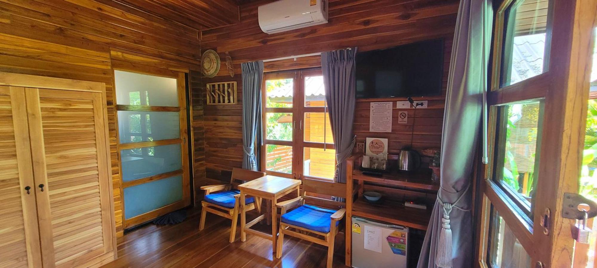 Samui Blue Bird Acomodação com café da manhã Mae Nam Beach Quarto foto